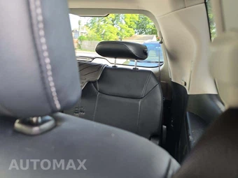 2013 Lexus LX 570 - miniatura 14