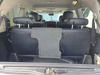 2013 Lexus LX 570 - miniatura 15