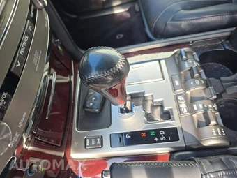 2013 Lexus LX 570 - miniatura 8