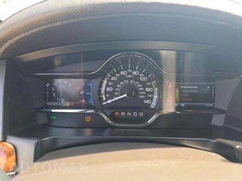 2013 Lincoln MKS – miniatura 9