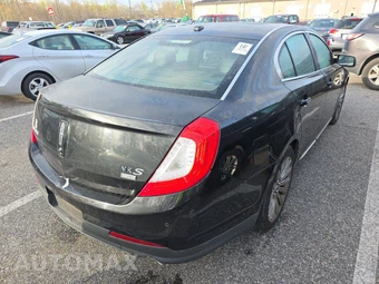 2013 Lincoln MKS - miniatura 4