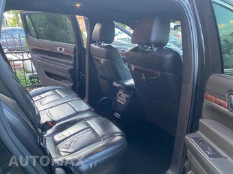 2013 Lincoln MKT w/Livery Pkg – miniatura 38