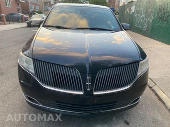 2013 Lincoln MKT w/Livery Pkg – miniatura 51