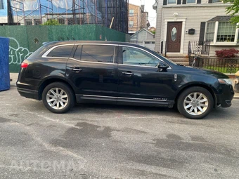 2013 Lincoln MKT w/Livery Pkg – miniatura 52