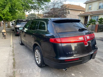 2013 Lincoln MKT w/Livery Pkg – miniatura 55