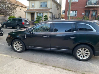 2013 Lincoln MKT w/Livery Pkg – miniatura 56