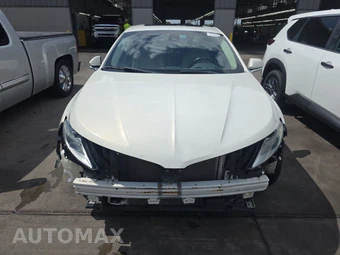 2013 Lincoln MKZ – miniatura 2