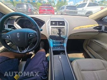 2013 Lincoln MKZ – miniatura 10