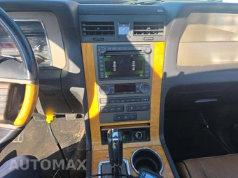 2013 Lincoln Navigator – miniatura 10