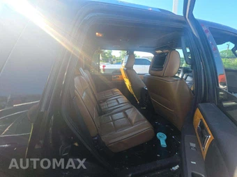 2013 Lincoln Navigator – miniatura 17