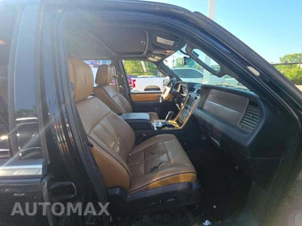 2013 Lincoln Navigator – miniatura 19