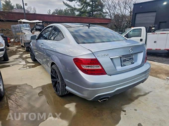 2013 Mercedes-Benz C 250 Coupe – miniatura 3