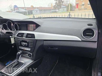 2013 Mercedes-Benz C 250 Coupe – miniatura 19