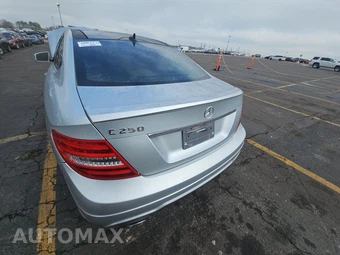 2013 Mercedes-Benz C 250 Coupe – miniatura 16