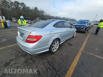 2013 Mercedes-Benz C 250 Coupe – miniatura 4