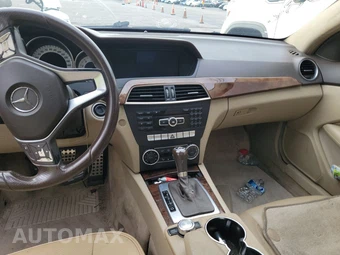 2013 Mercedes-Benz C 250 Coupe – miniatura 11