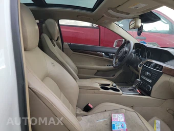 2013 Mercedes-Benz C 250 Coupe – miniatura 8