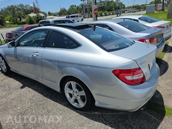 2013 Mercedes-Benz C 250 Coupe – miniatura 2