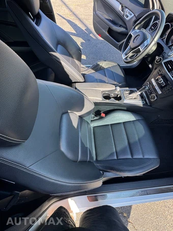 2013 Mercedes-Benz C 250 Coupe – miniatura 12