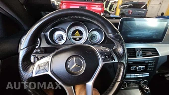 2013 Mercedes-Benz C 250 Coupe - miniatura 31