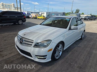 2013 Mercedes-Benz C 250 Sedan