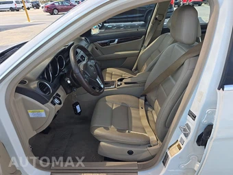 2013 Mercedes-Benz C 250 Sedan - miniatura 7