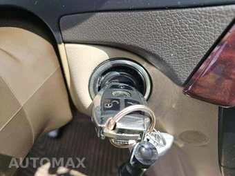 2013 Mercedes-Benz C 250 Sedan – miniatura 8