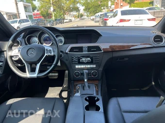 2013 Mercedes-Benz C 250 Sedan – miniatura 12