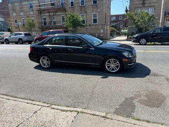2013 Mercedes-Benz C 250 Sedan – miniatura 7