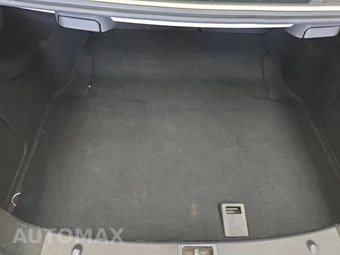 2013 Mercedes-Benz C 250 Sedan - miniatura 13