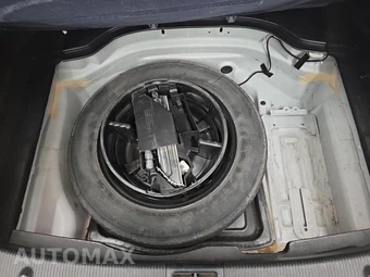 2013 Mercedes-Benz C 250 Sedan - miniatura 14