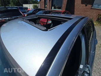 2013 Mercedes-Benz C 250 Sedan – miniatura 12