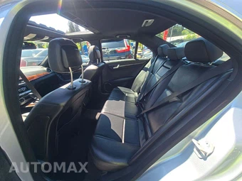 2013 Mercedes-Benz C 250 Sedan – miniatura 13