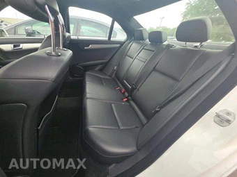 2013 Mercedes-Benz C 250 Sedan – miniatura 13