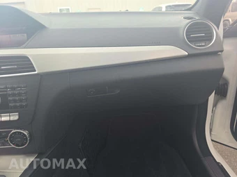 2013 Mercedes-Benz C 250 Sedan – miniatura 19