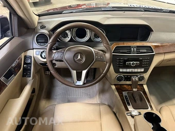 2013 Mercedes-Benz C 250 Sedan - miniatura 16