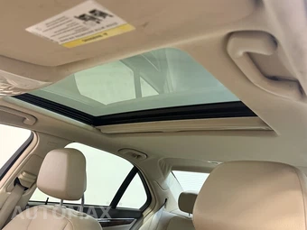 2013 Mercedes-Benz C 250 Sedan - miniatura 28