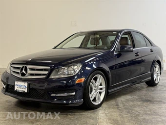 2013 Mercedes-Benz C 250 Sedan - miniatura 3