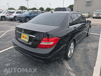 2013 Mercedes-Benz C 250 Sedan – miniatura 3