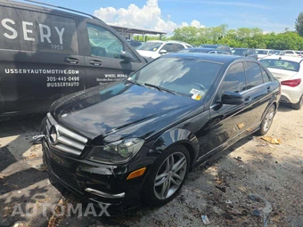 2013 Mercedes-Benz C 250 Sedan — samochód z USA z aukcji Manheim, oferta Kup Teraz w AUTOMAX