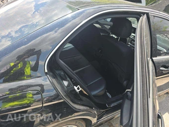2013 Mercedes-Benz C 250 Sedan – miniatura 16