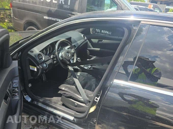 2013 Mercedes-Benz C 250 Sedan – miniatura 6