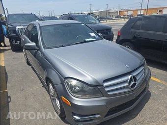 2013 Mercedes-Benz C 250 Sedan – miniatura 3