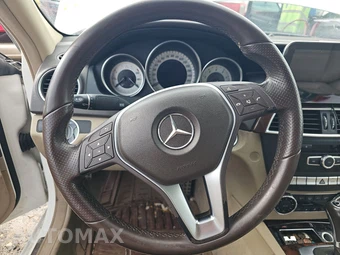 2013 Mercedes-Benz C 300 4MATIC Sedan – miniatura 10