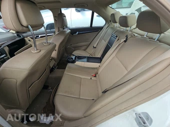 2013 Mercedes-Benz C 300 4MATIC Sedan – miniatura 13