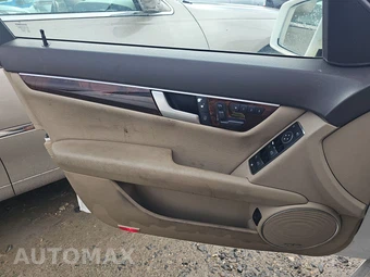 2013 Mercedes-Benz C 300 4MATIC Sedan – miniatura 9