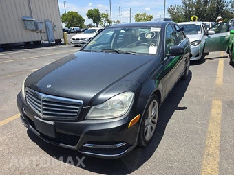 2013 Mercedes-Benz C 300 4MATIC Sedan — samochód z USA z aukcji Manheim, oferta Kup Teraz w AUTOMAX