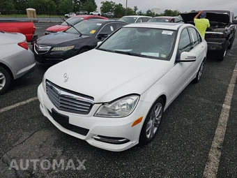 2013 Mercedes-Benz C 300 4MATIC Sedan