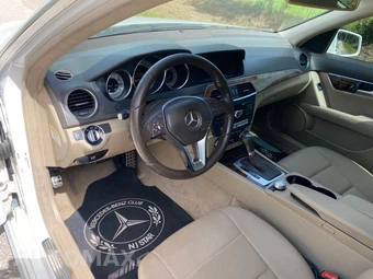 2013 Mercedes-Benz C 300 4MATIC Sedan – miniatura 16