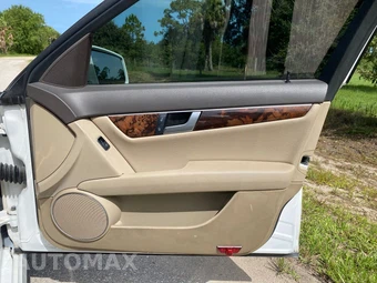 2013 Mercedes-Benz C 300 4MATIC Sedan – miniatura 25